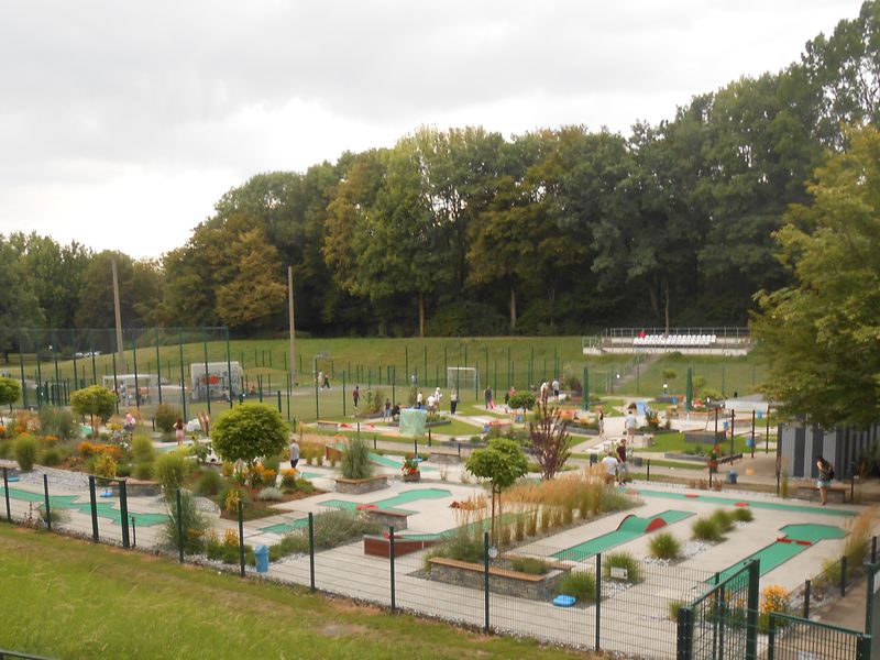 You are currently viewing „Sport im Park“ beim Minigolfclub Wanne-Eickel-Teil 2
